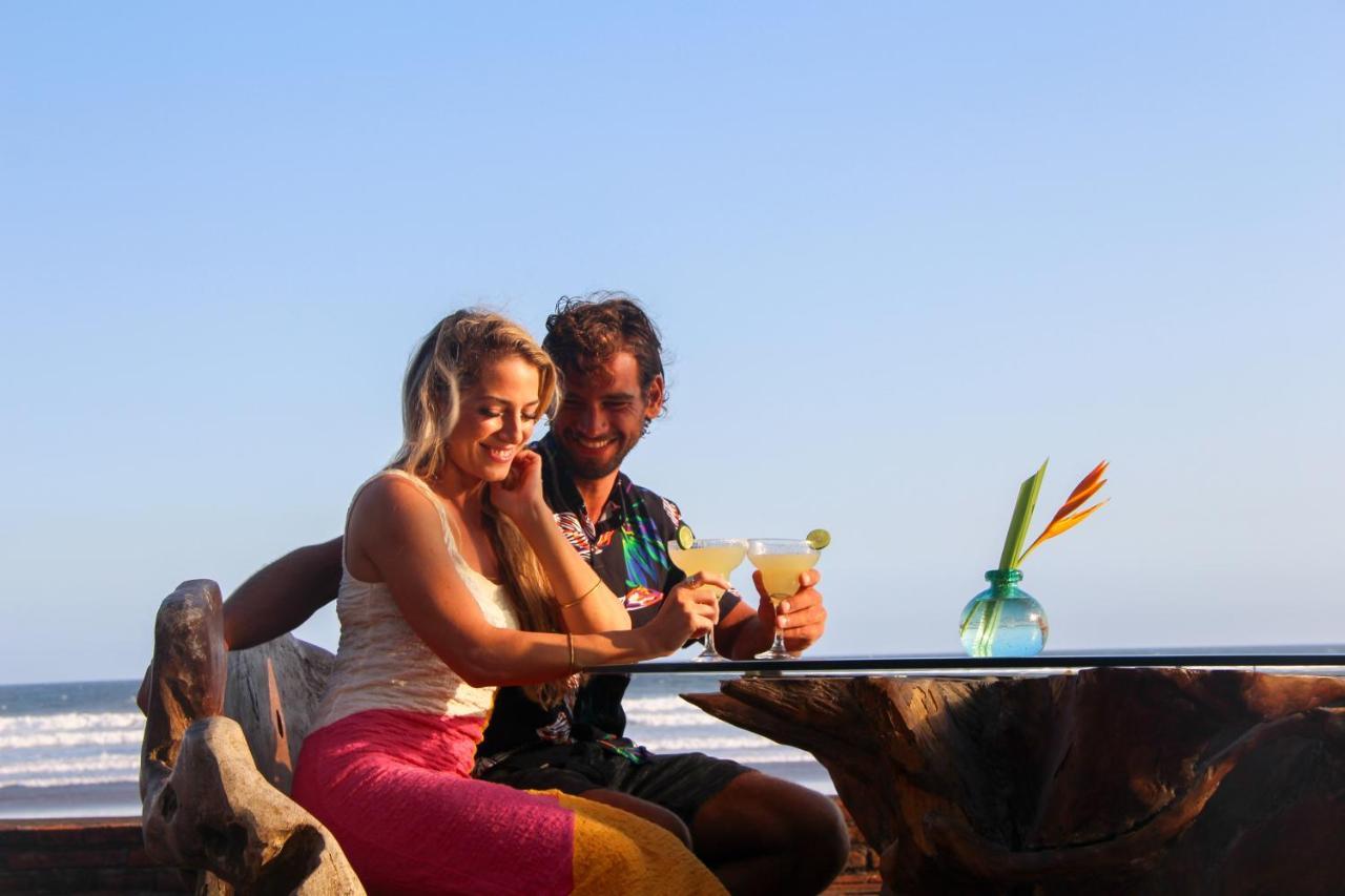 Bali Hai Island Resort Pekutatan  외부 사진
