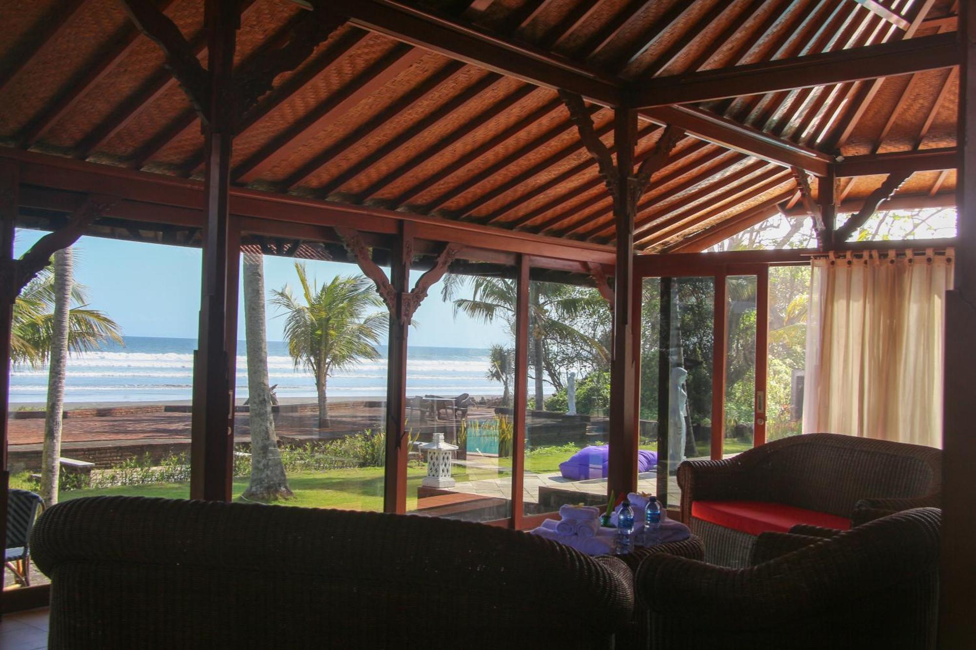 Bali Hai Island Resort Pekutatan  외부 사진
